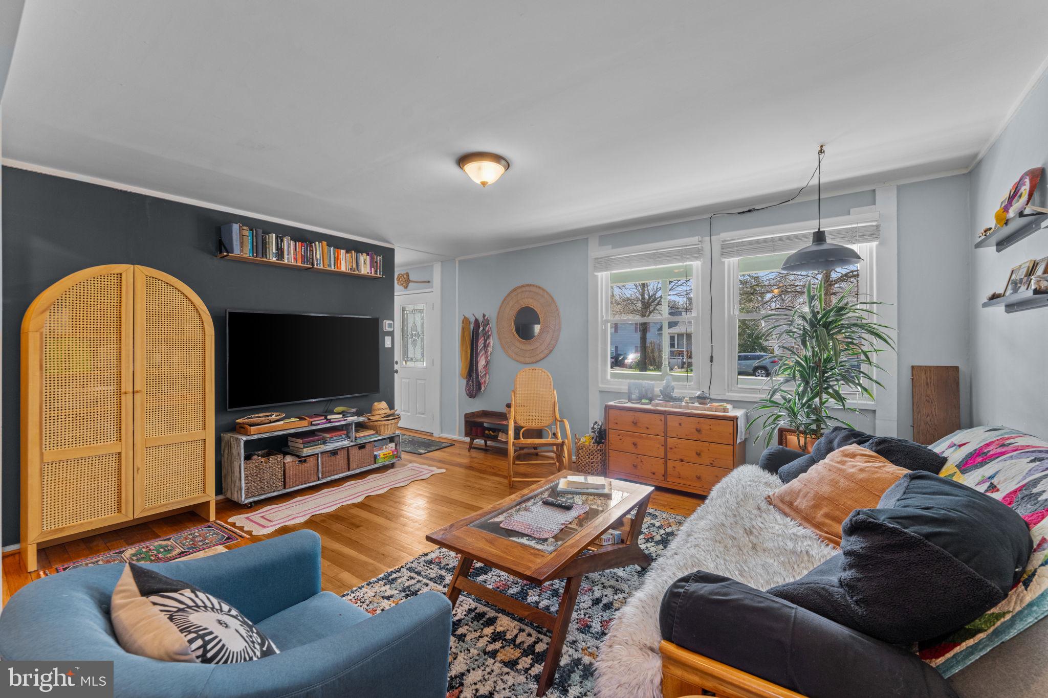 RIVERDALE PARK - Residential