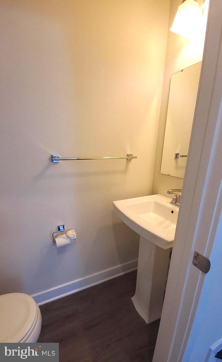 FREDERICKSBURG - Residential Lease