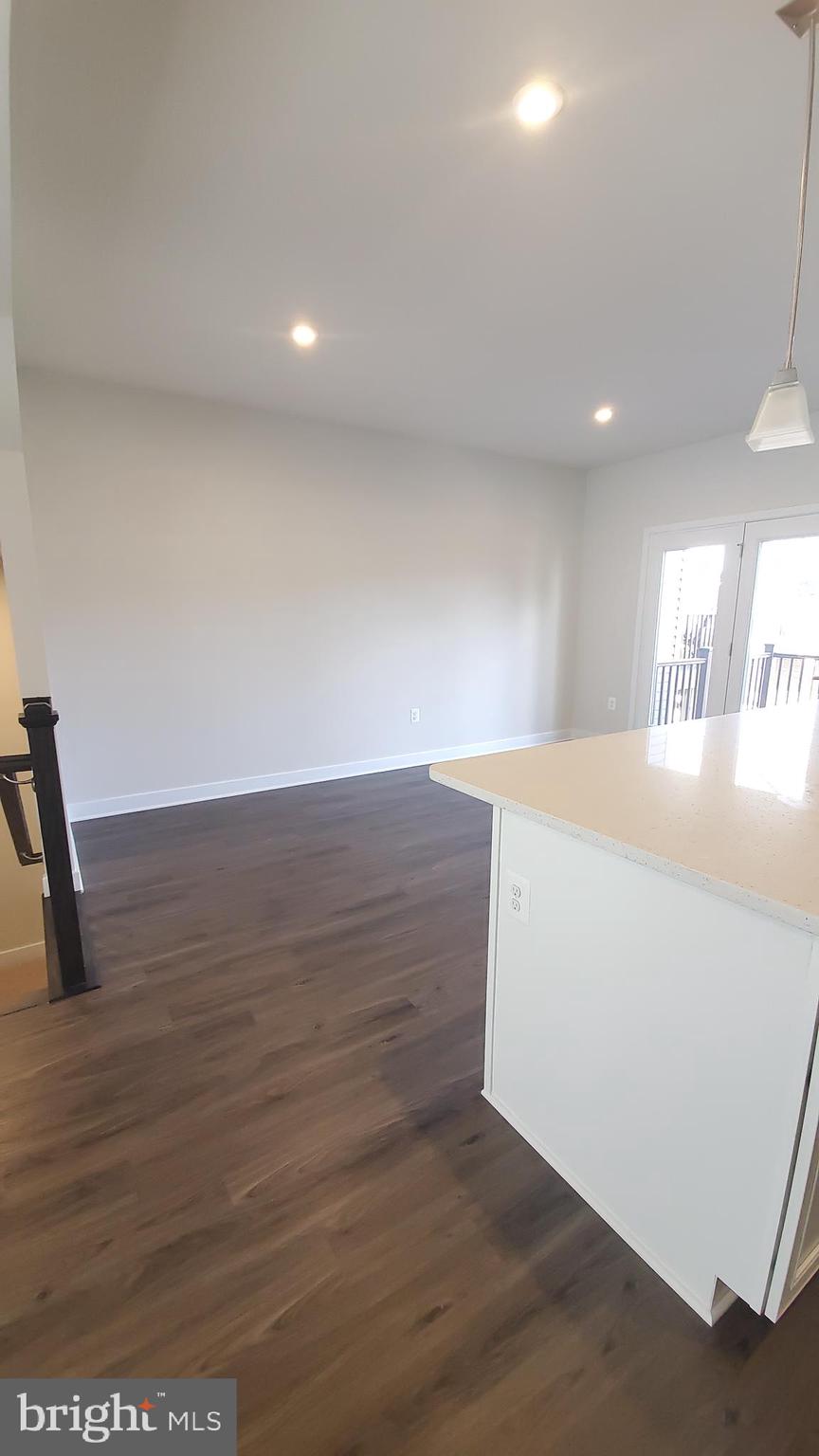 FREDERICKSBURG - Residential Lease