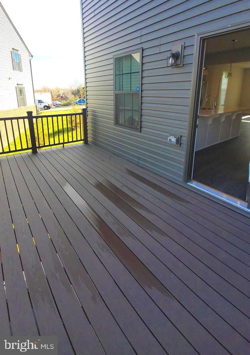 FREDERICKSBURG - Residential Lease