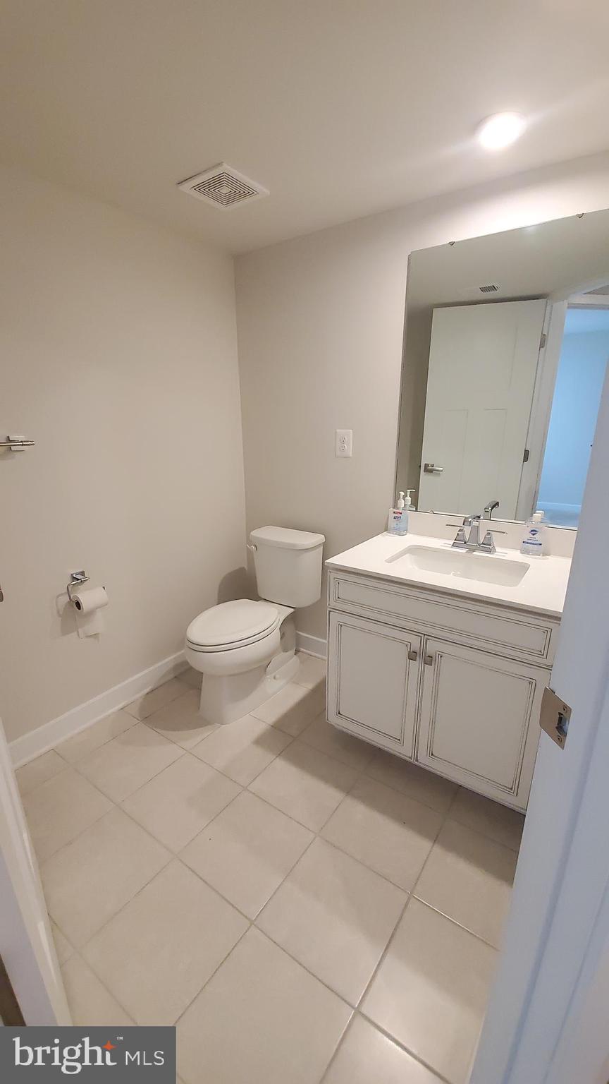 FREDERICKSBURG - Residential Lease