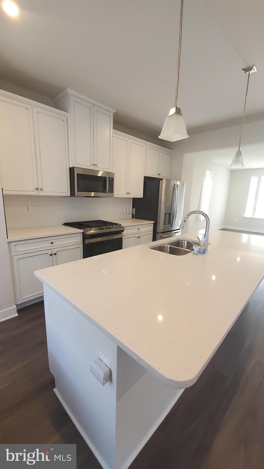 FREDERICKSBURG - Residential Lease