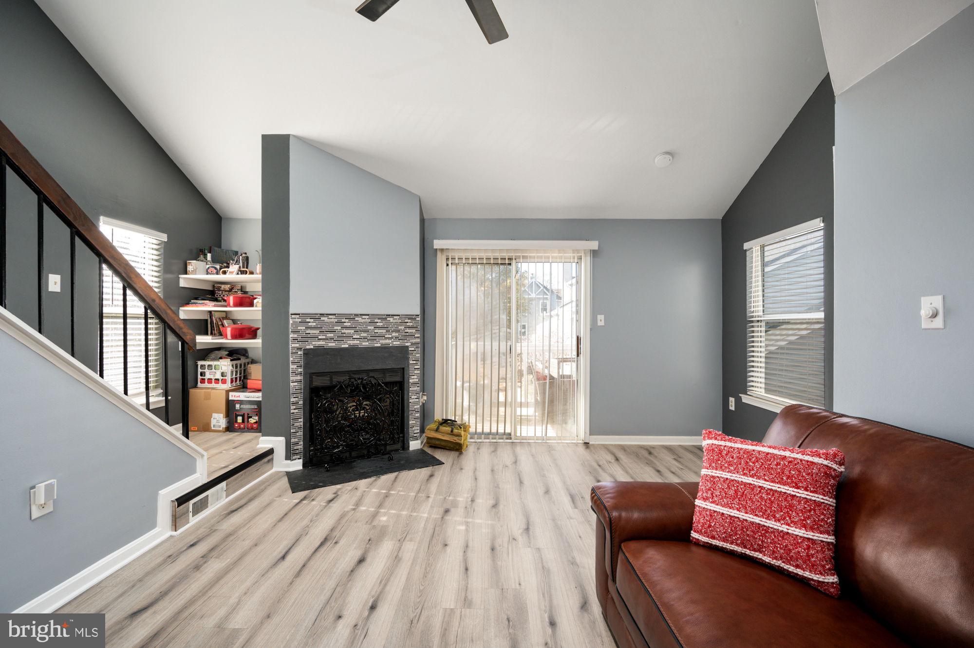 PEMBROOK VILLAGE - Residential