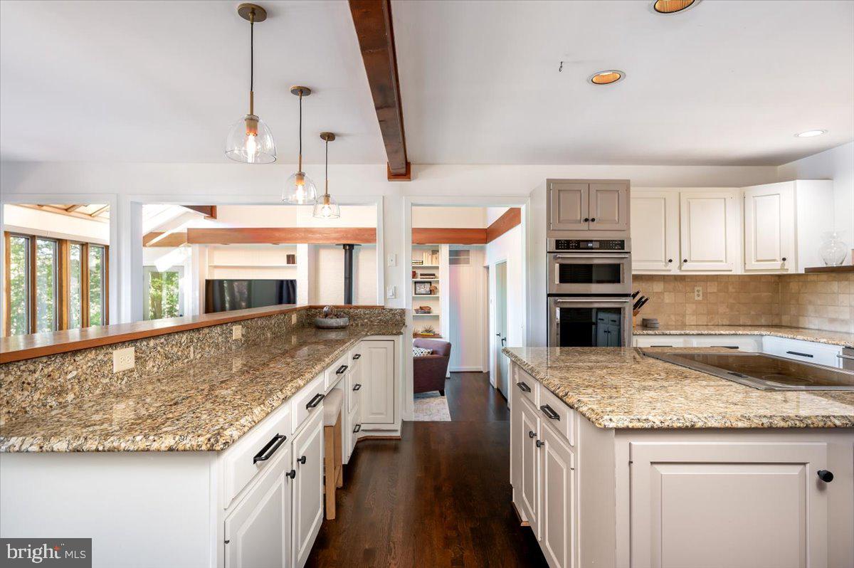 BAYBERRY HILL - Residential