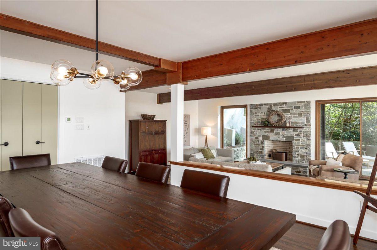 BAYBERRY HILL - Residential