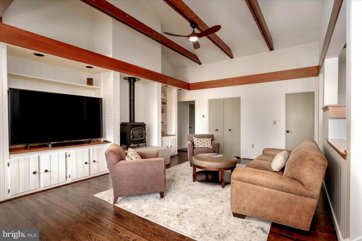 BAYBERRY HILL - Residential