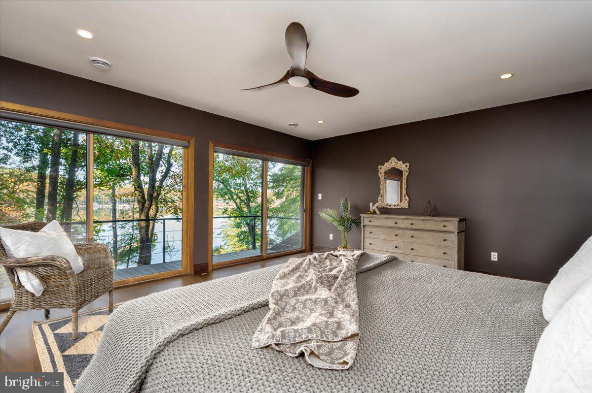 BAYBERRY HILL - Residential