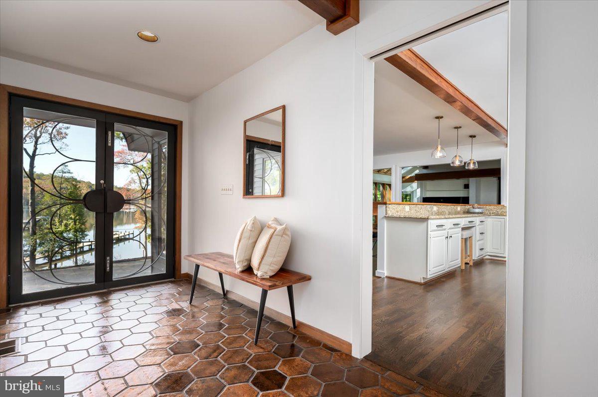 BAYBERRY HILL - Residential