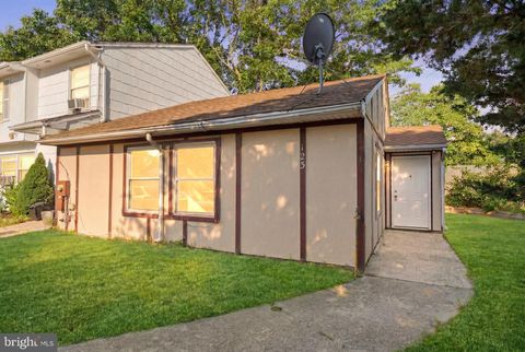Townhouse For Sale - 123 Lexington Boulevard<br/> BARNEGAT, NJ 08005