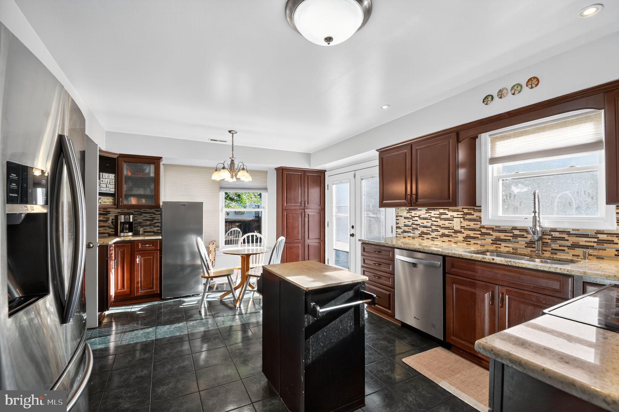 HEARDS ESTATES - Residential Lease