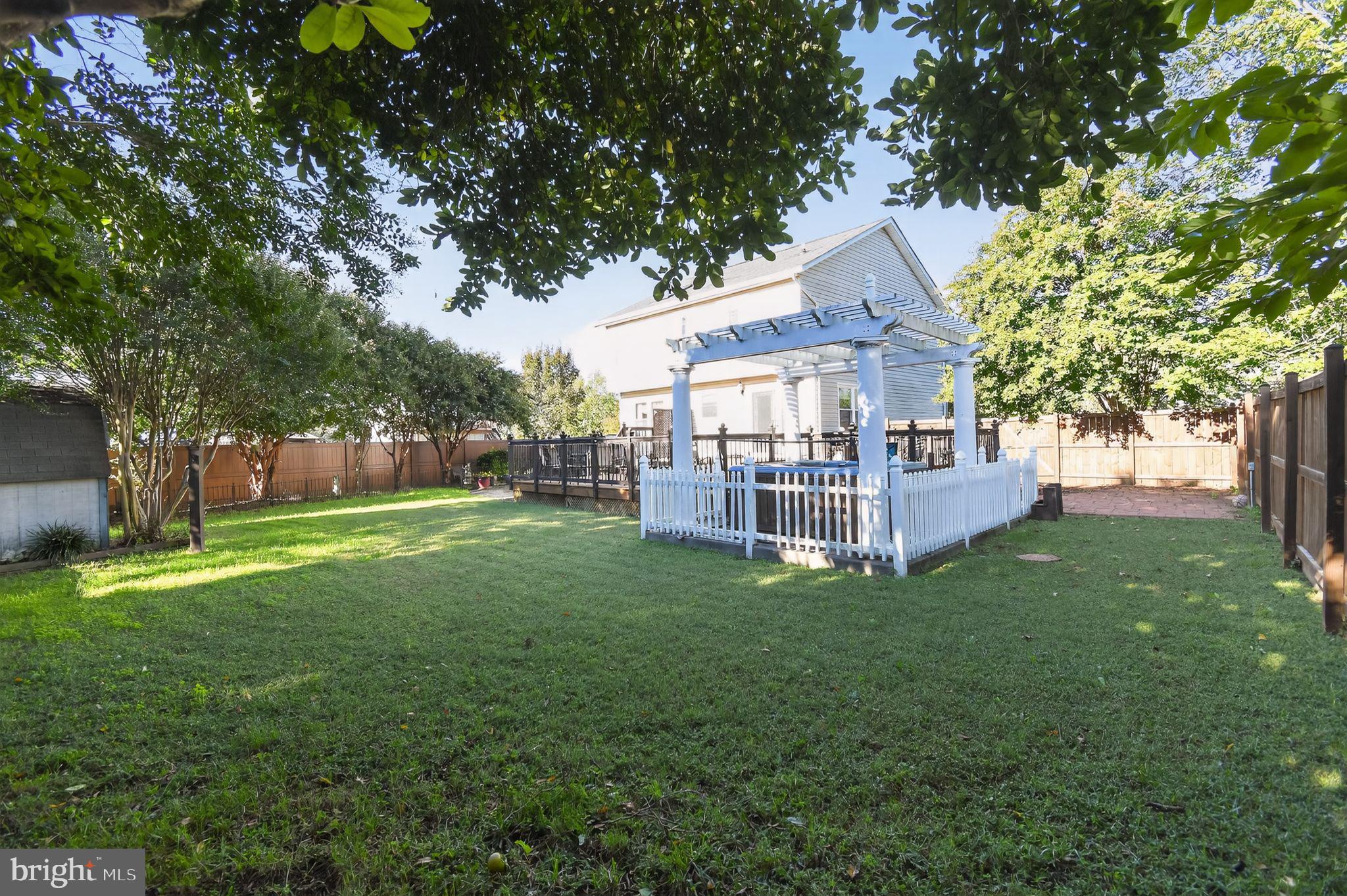 HEARDS ESTATES - Residential Lease