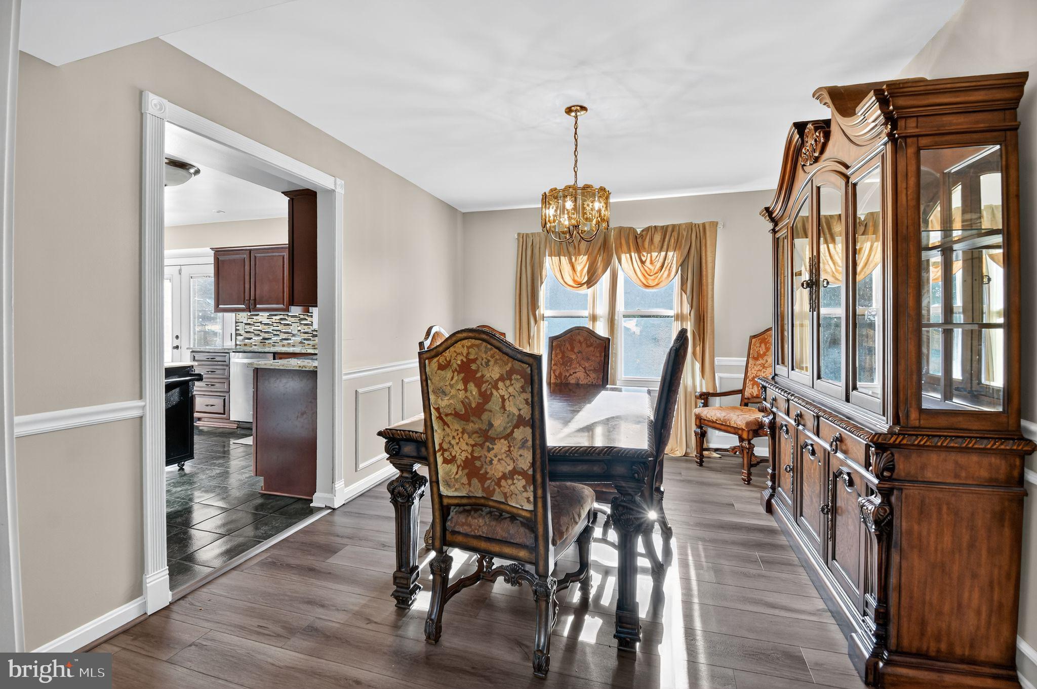 HEARDS ESTATES - Residential Lease