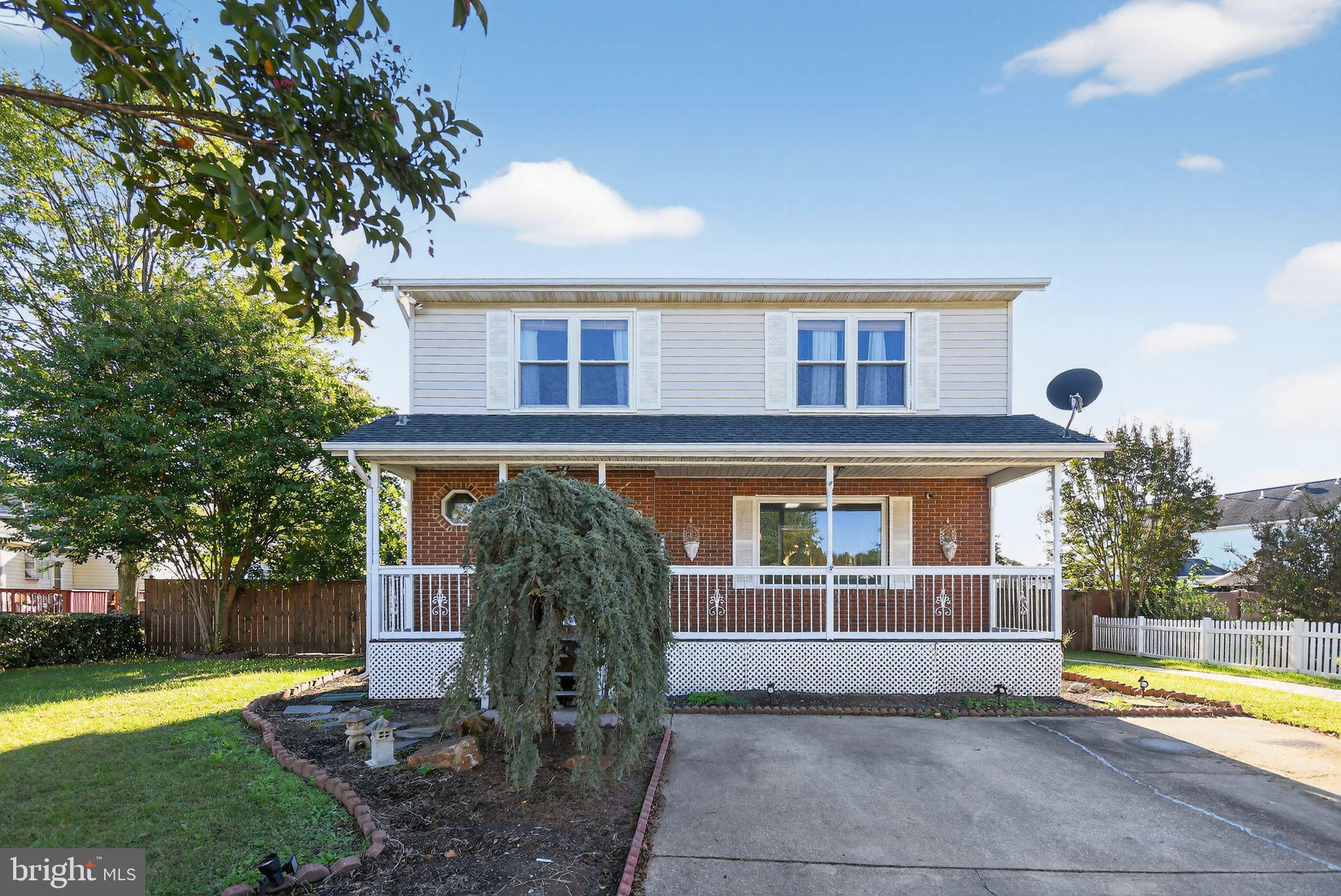 HEARDS ESTATES - Residential Lease