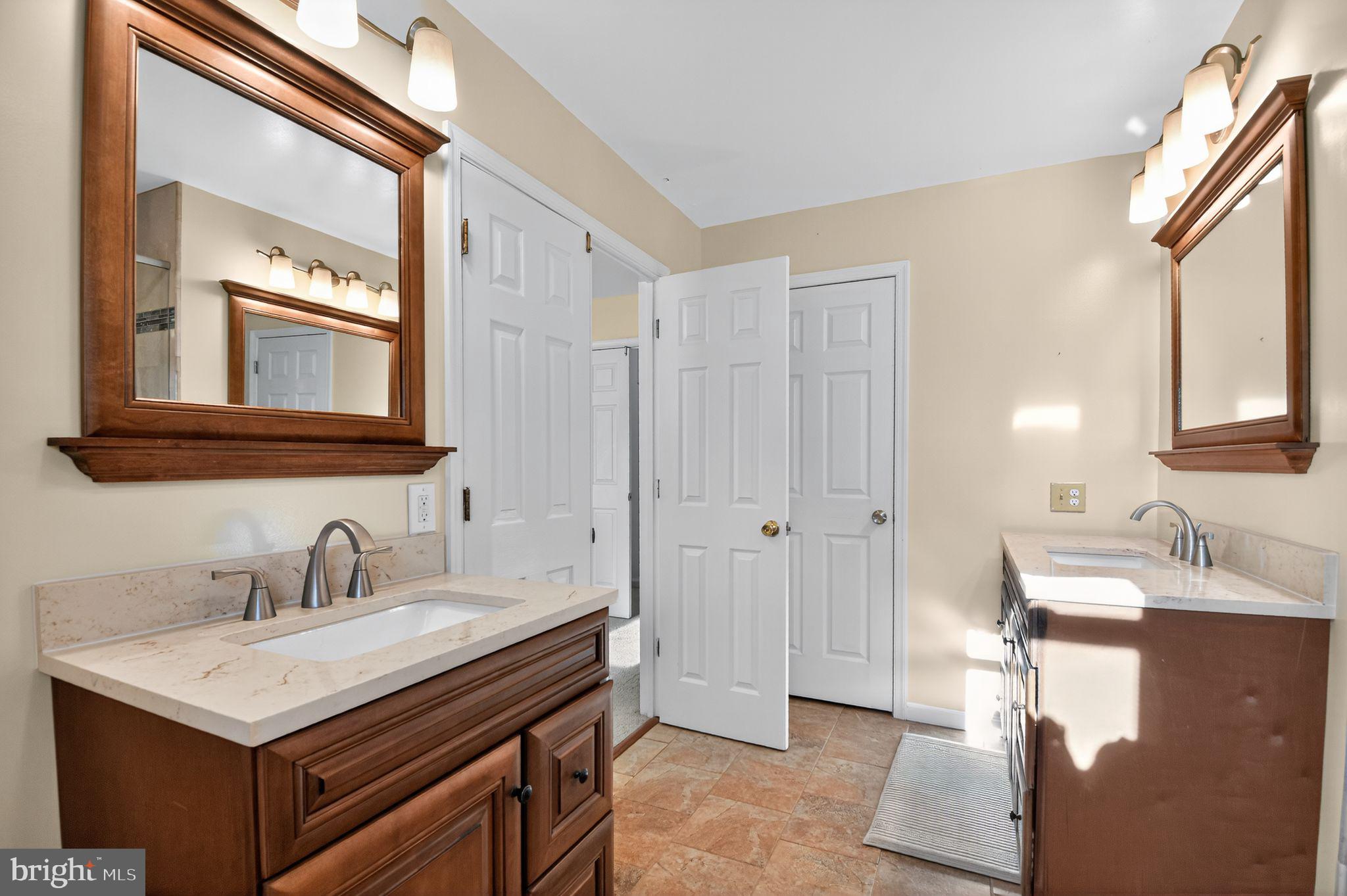 HEARDS ESTATES - Residential Lease