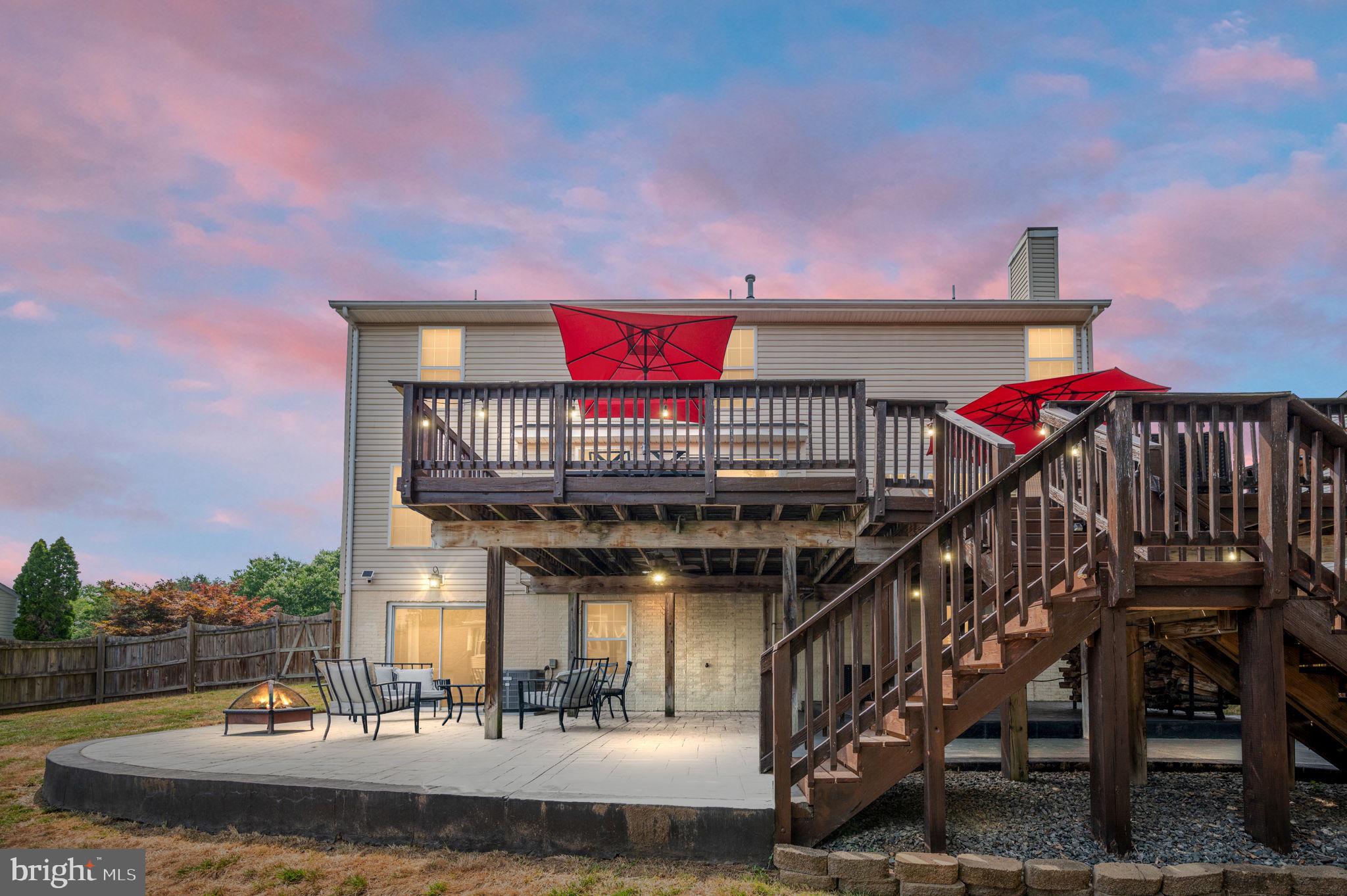 HAMPTON OAKS - Residential