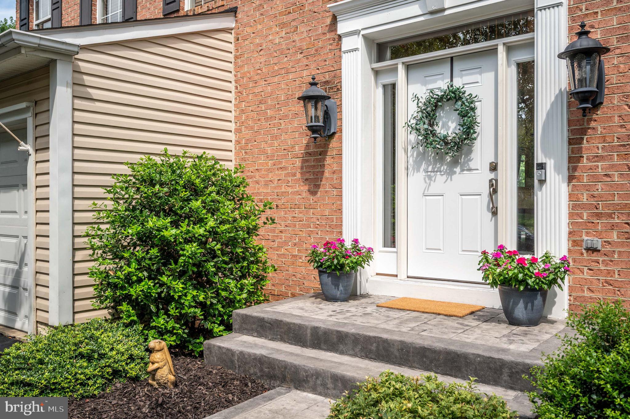 HAMPTON OAKS - Residential