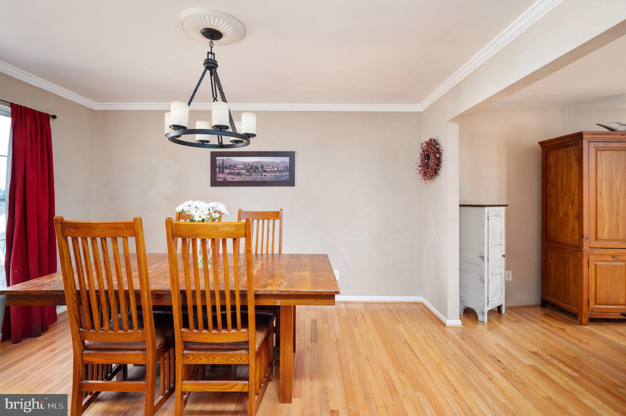 HAMPTON OAKS - Residential