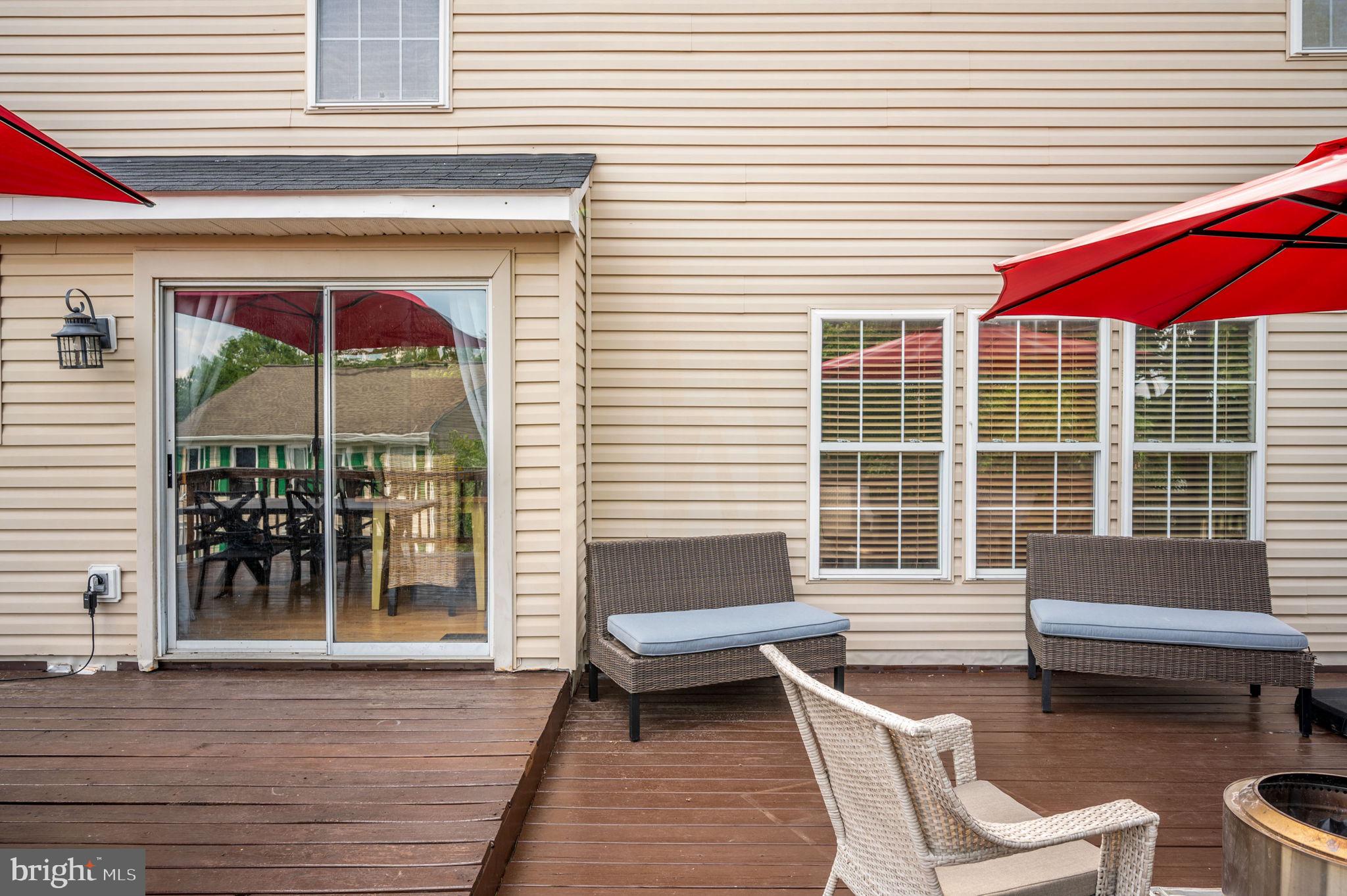 HAMPTON OAKS - Residential