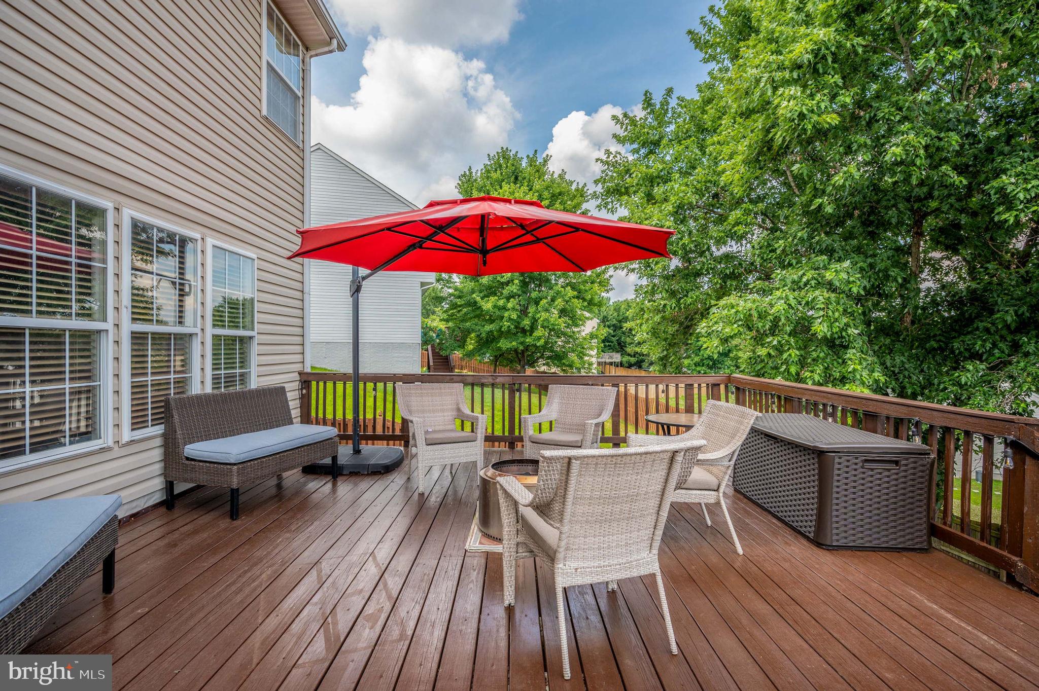 HAMPTON OAKS - Residential