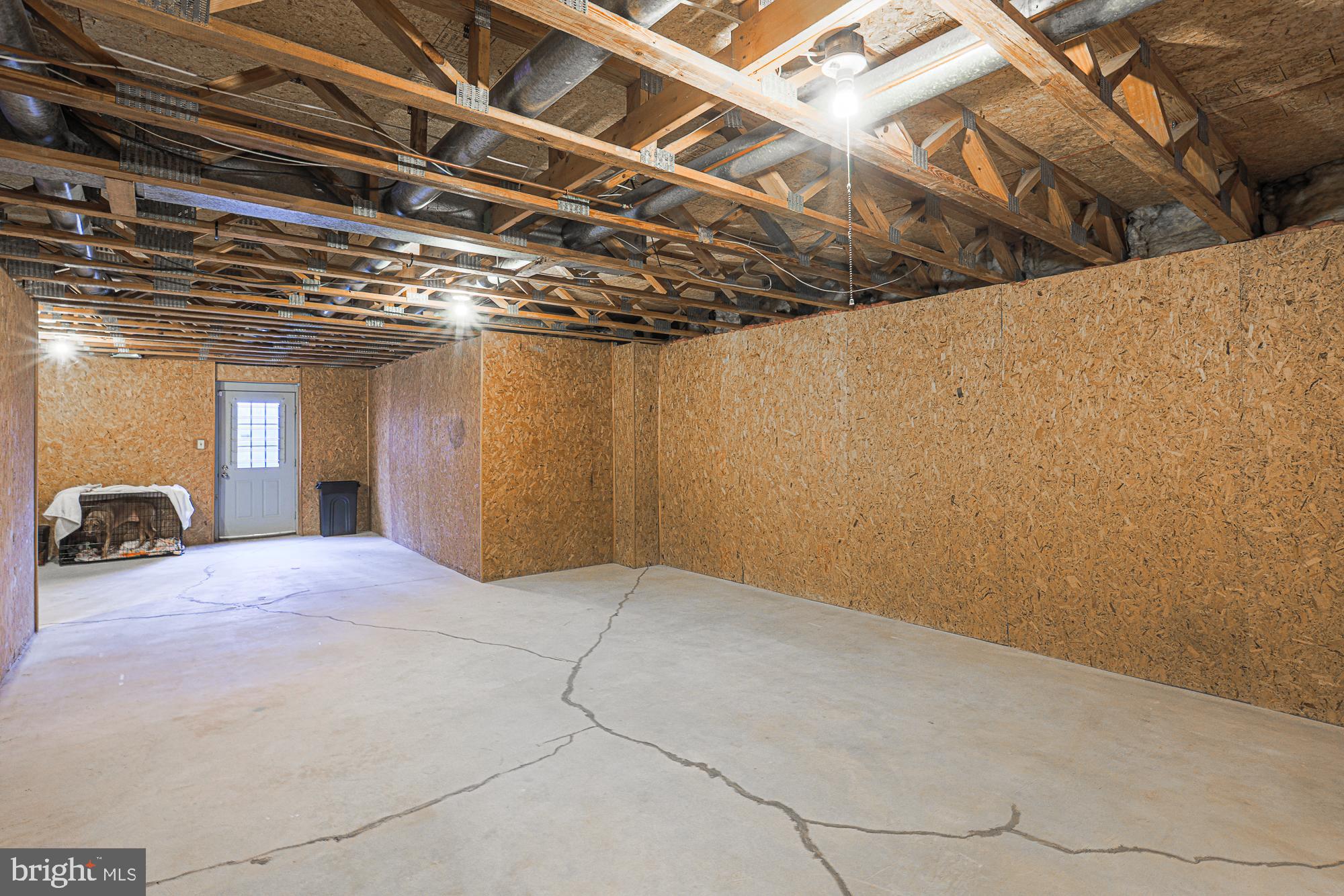 OAKS OF HARFORD - Residential