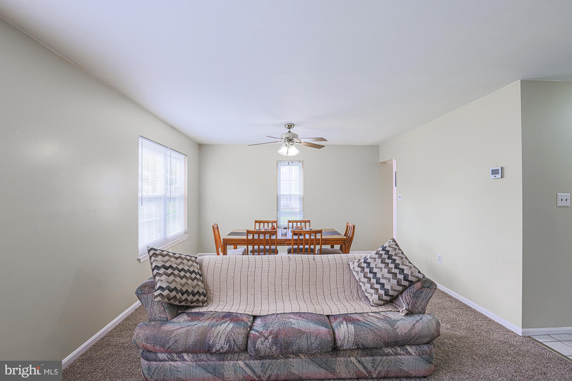 OAKS OF HARFORD - Residential