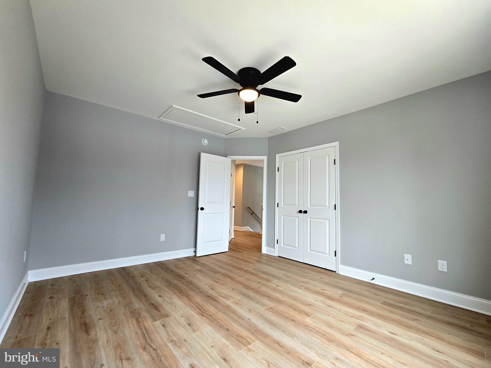 RIVIERA BEACH - Residential