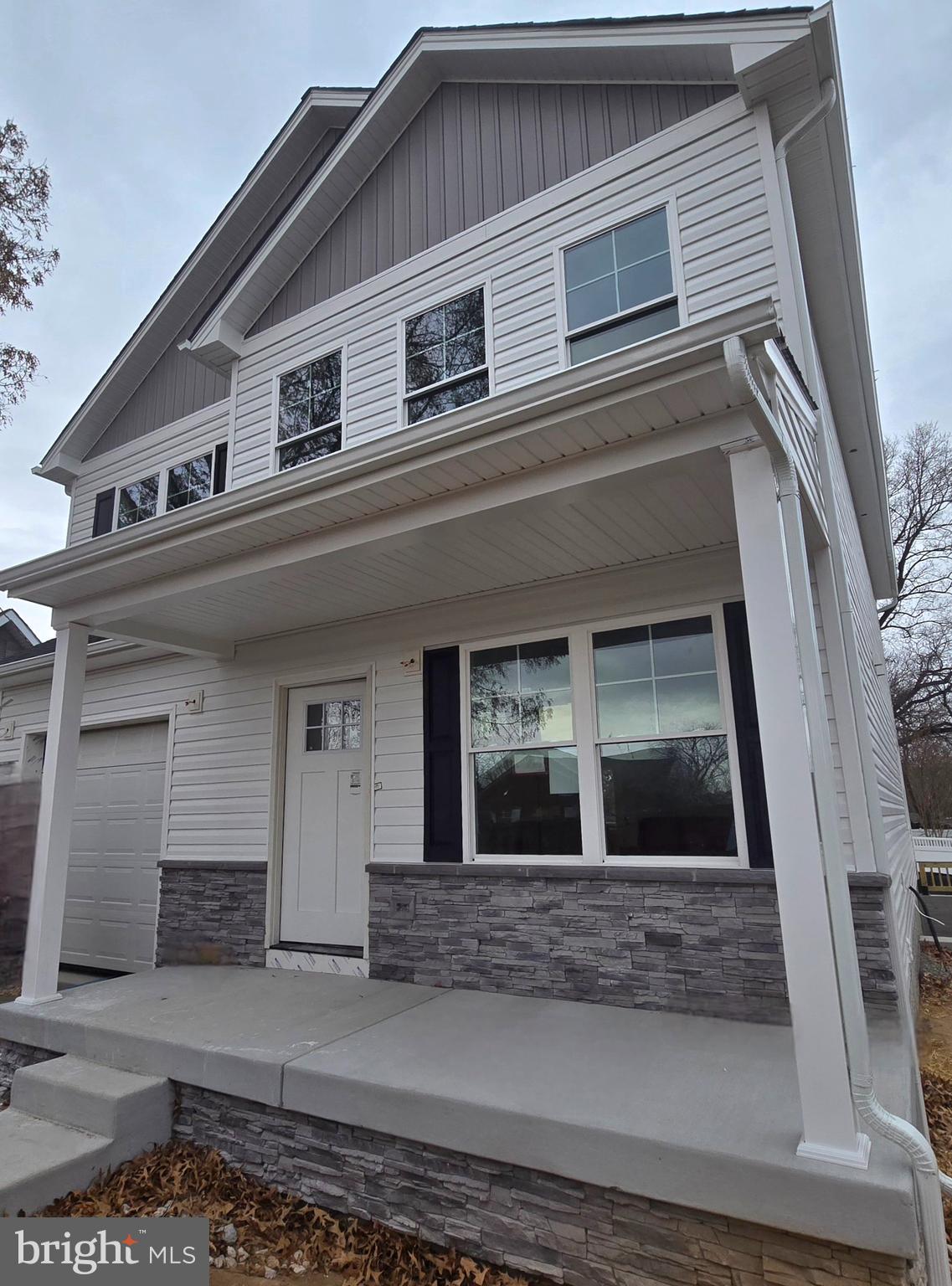 RIVIERA BEACH - Residential