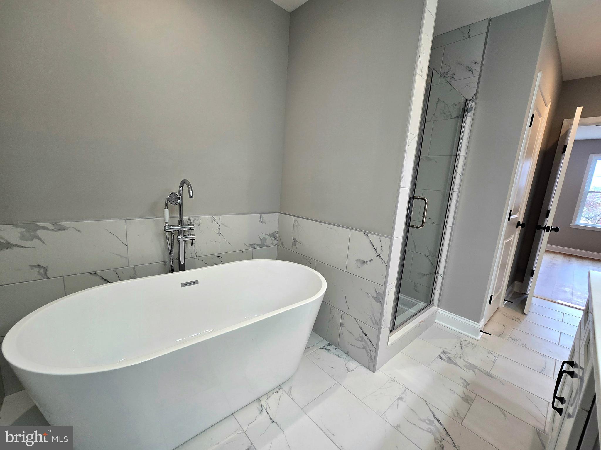 RIVIERA BEACH - Residential