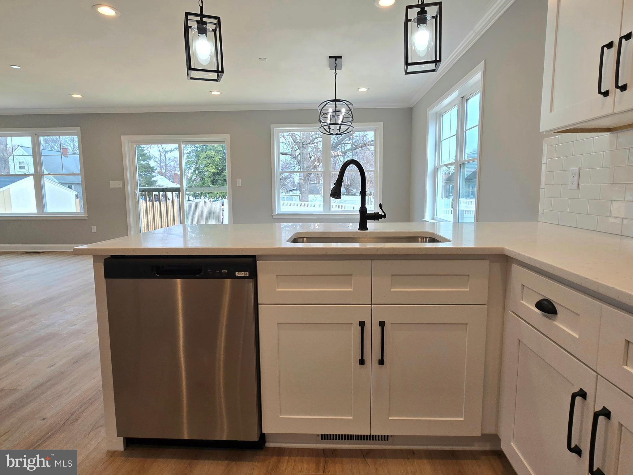 RIVIERA BEACH - Residential