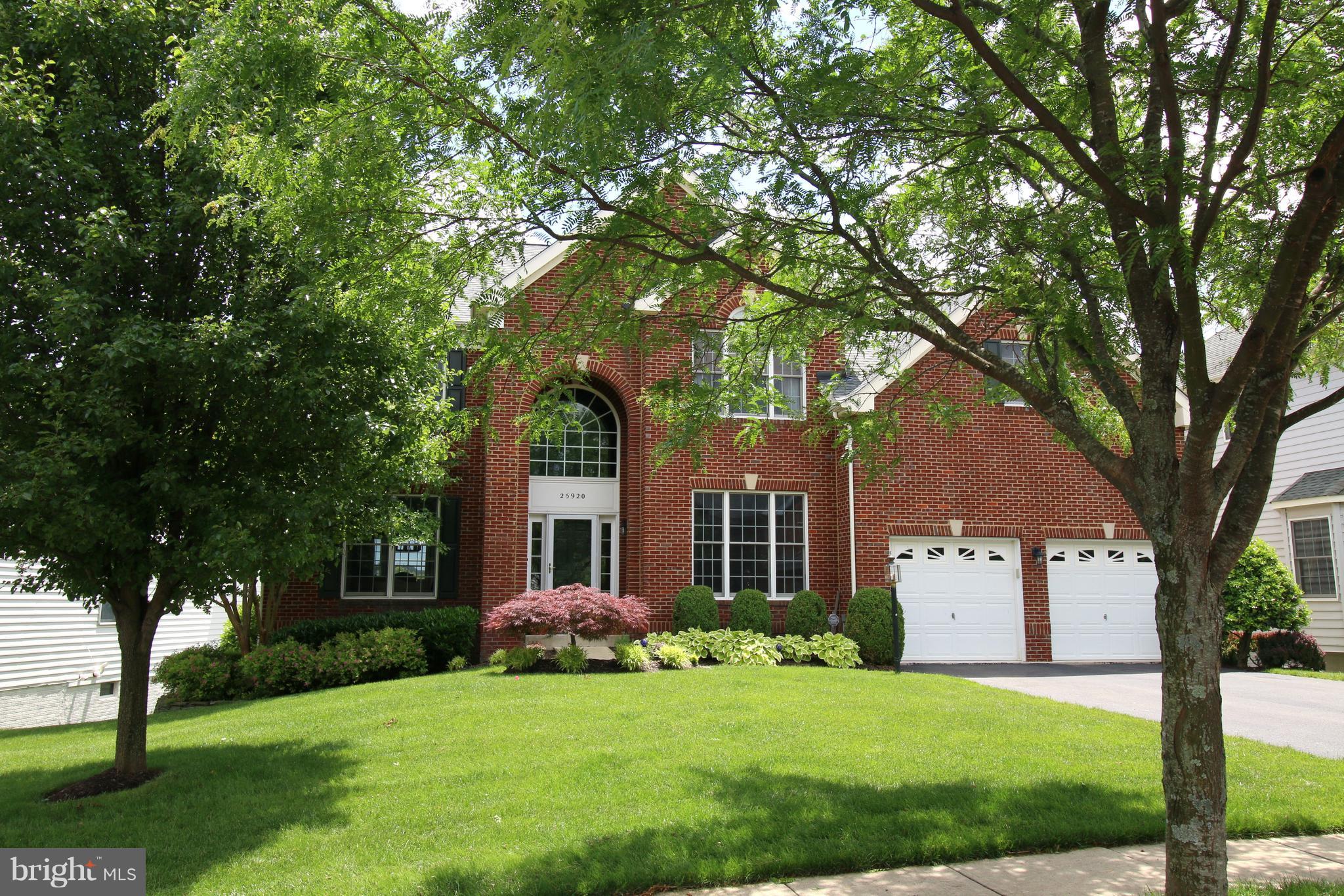 SOUTH RIDING - Residential