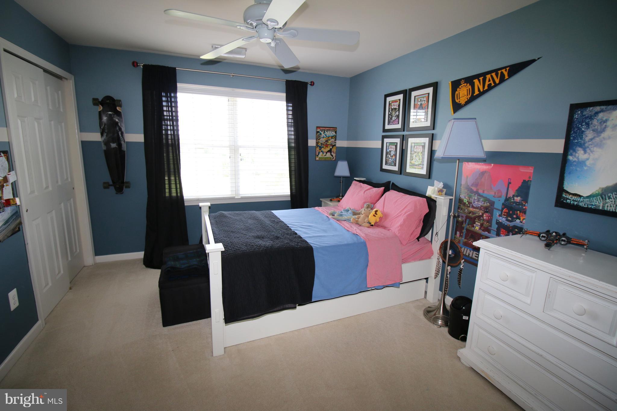 SOUTH RIDING - Residential