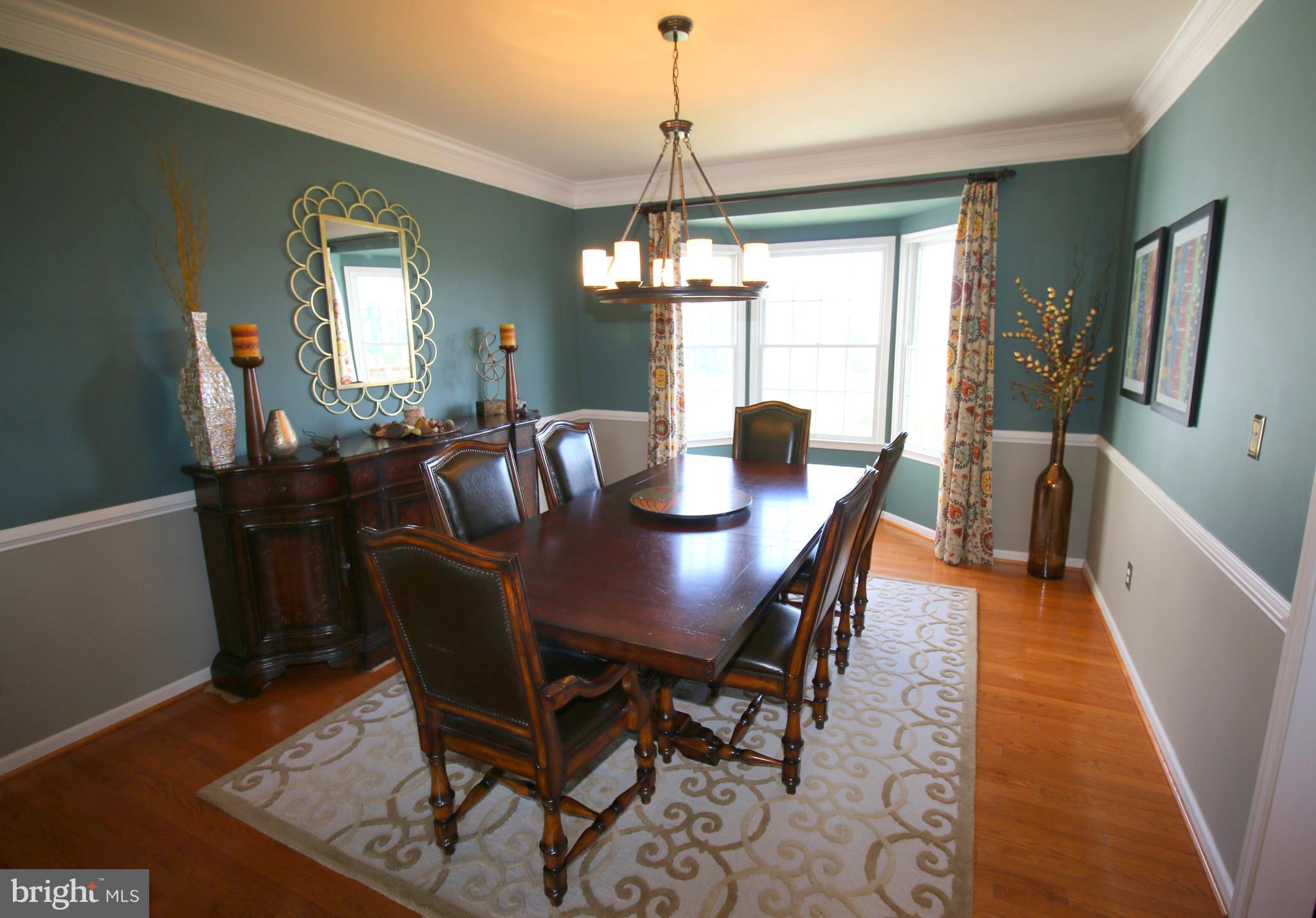 SOUTH RIDING - Residential