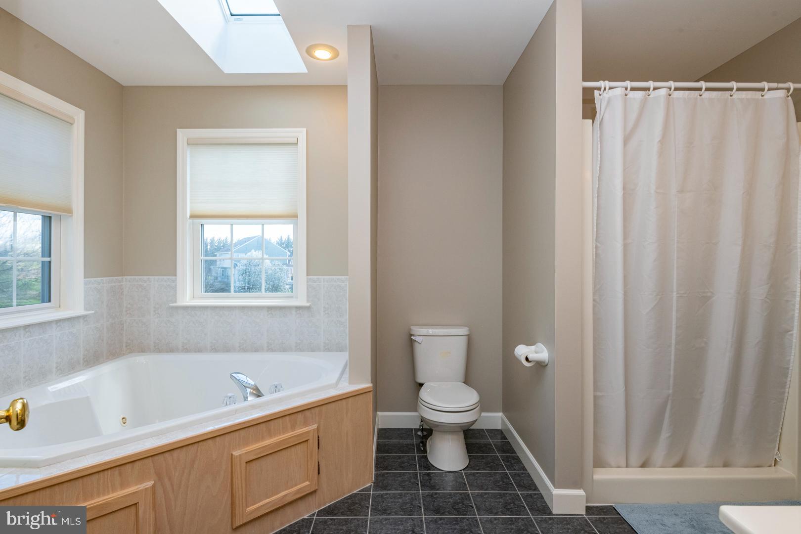 WOODS EDGE - Residential