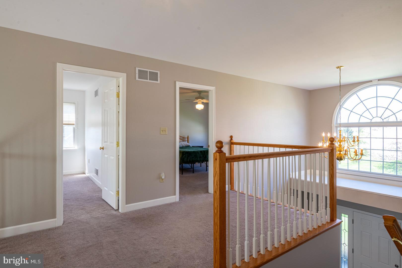 WOODS EDGE - Residential