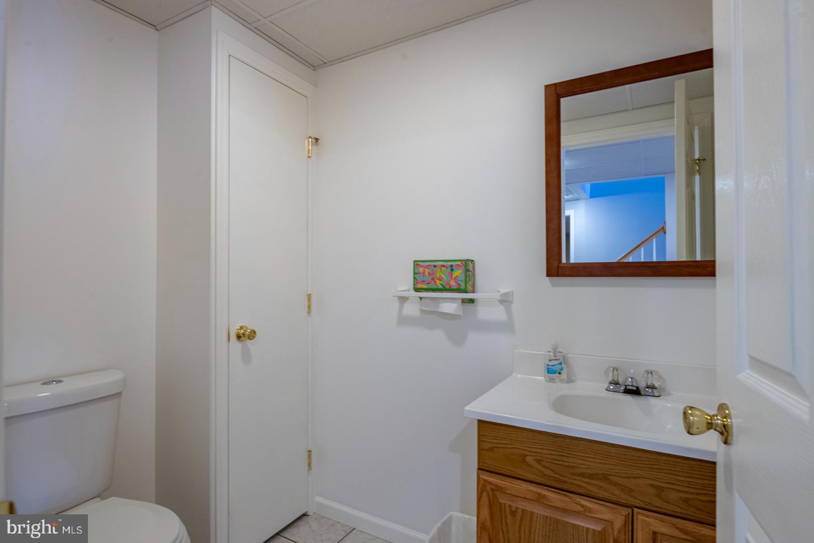 WOODS EDGE - Residential