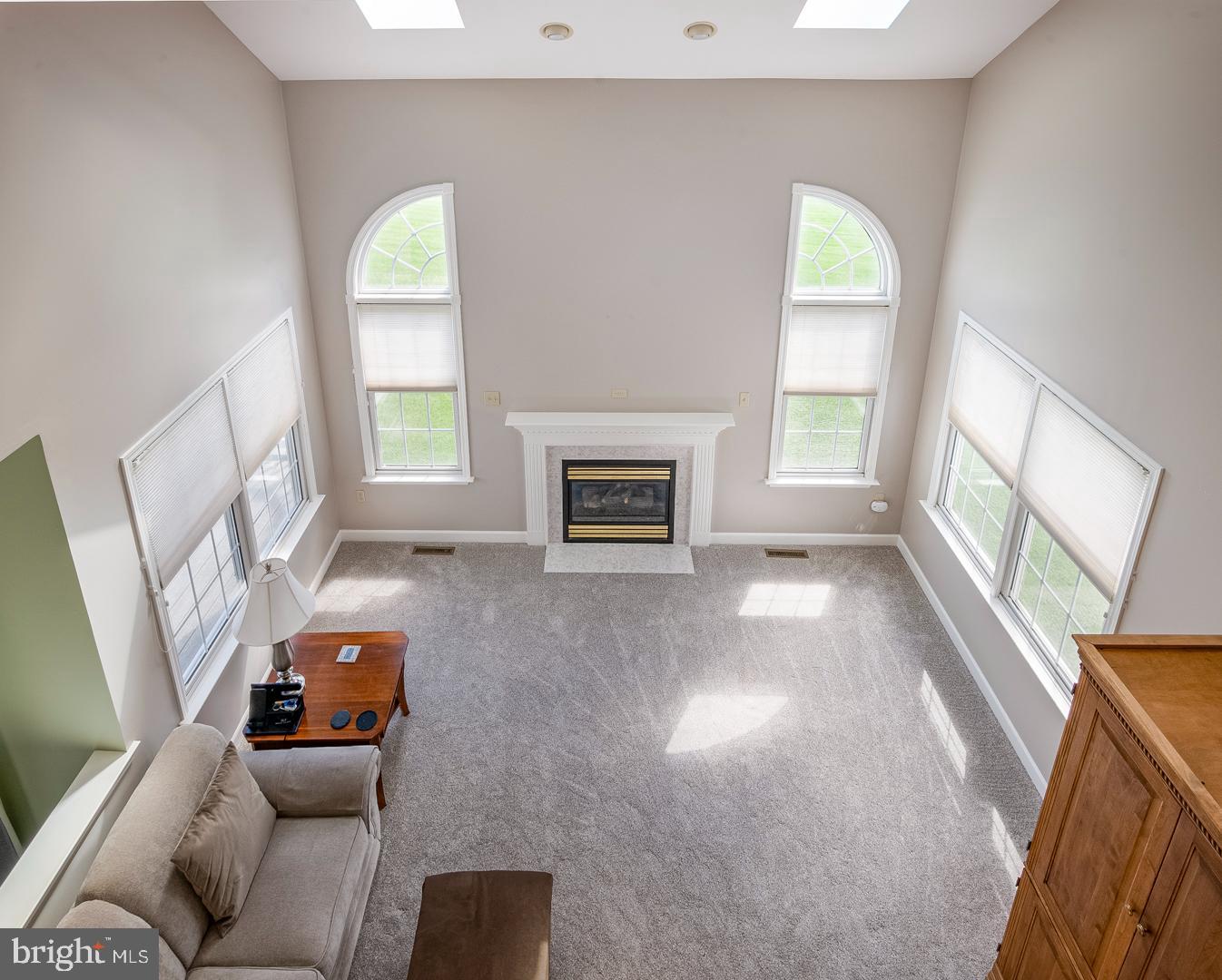 WOODS EDGE - Residential