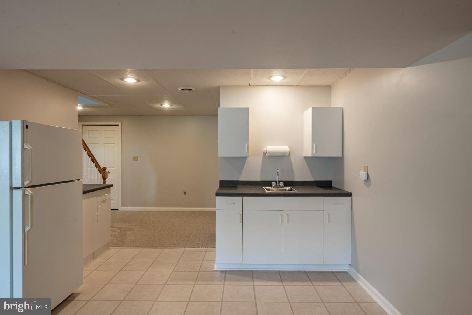 WOODS EDGE - Residential