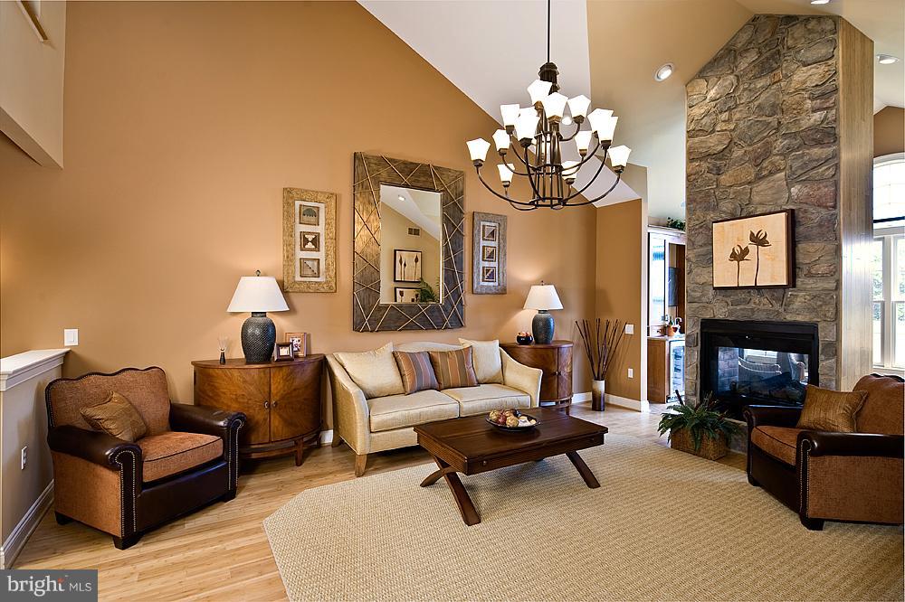 SILVER SPRING - Residential