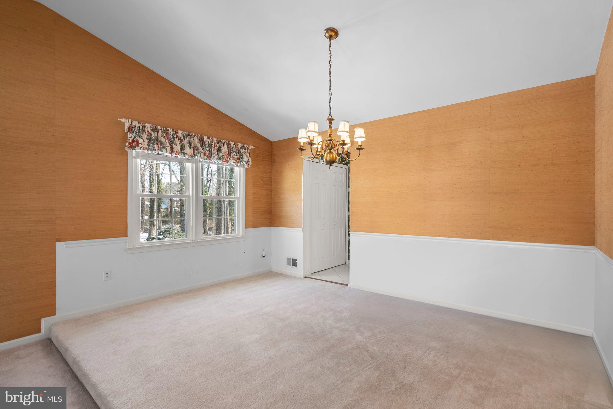 BRIARS ACRES - Residential