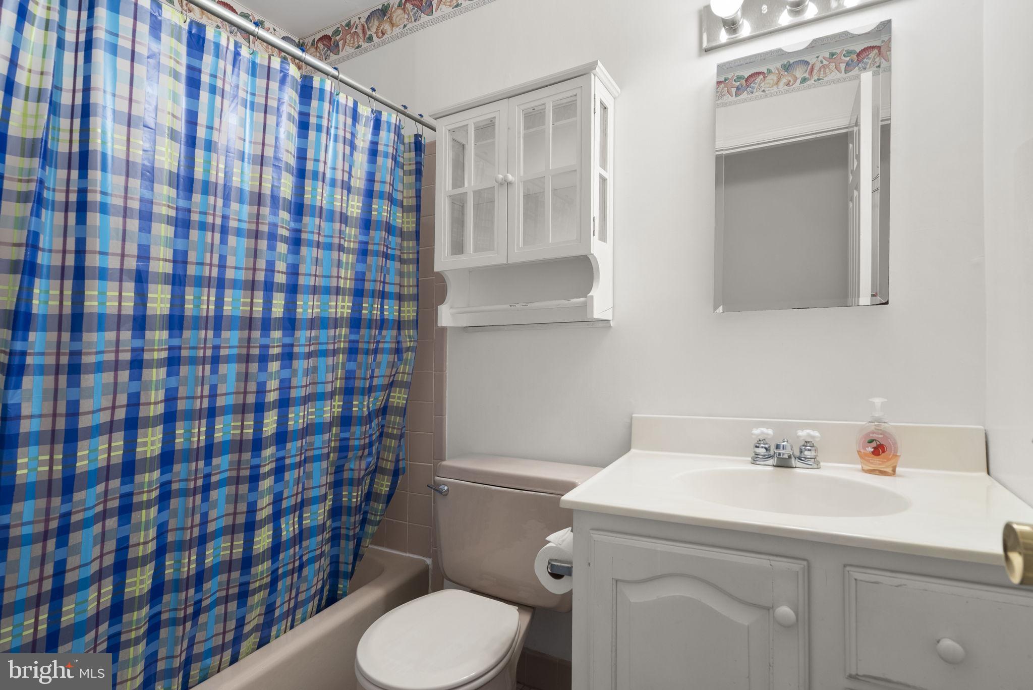 BRIARS ACRES - Residential