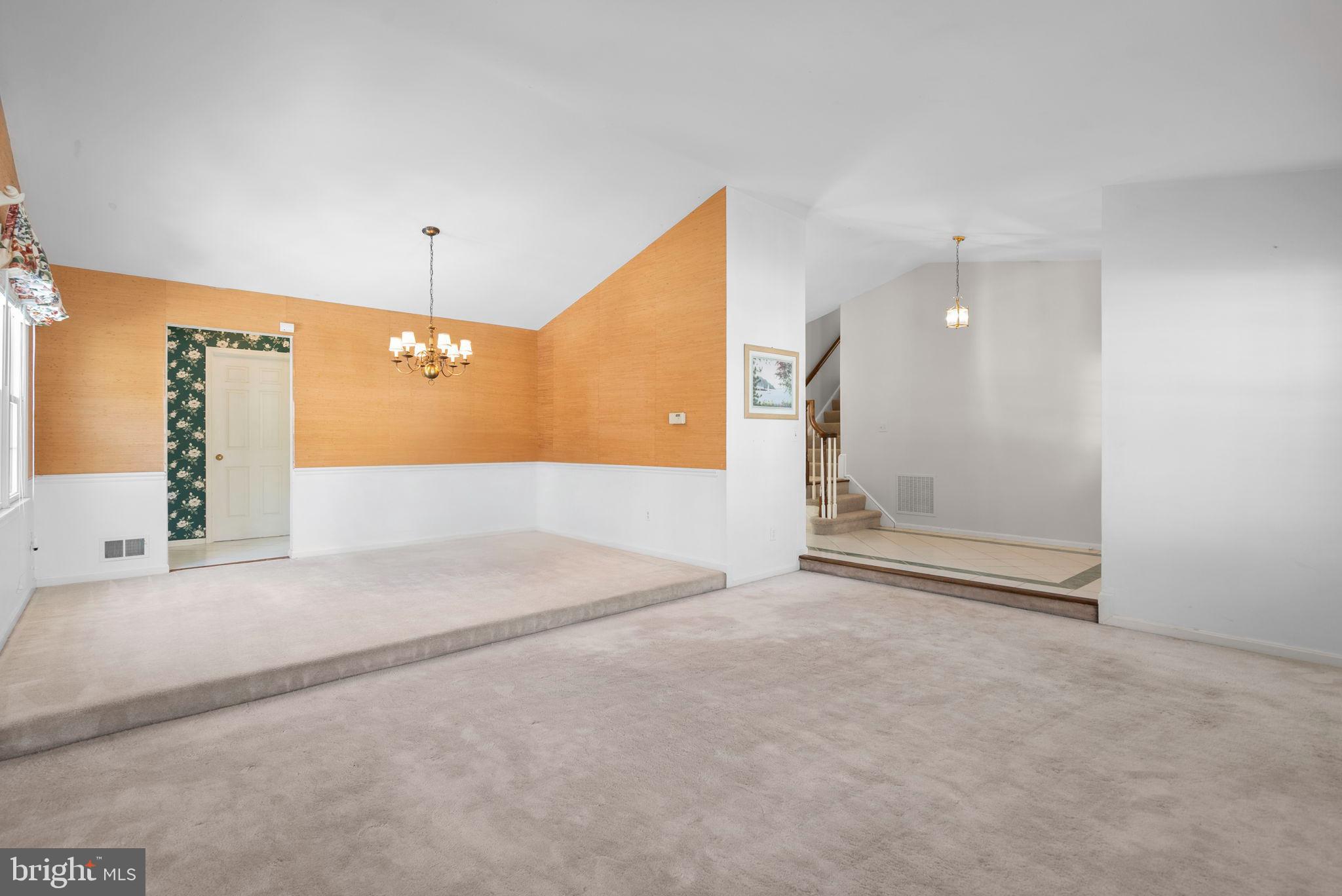 BRIARS ACRES - Residential