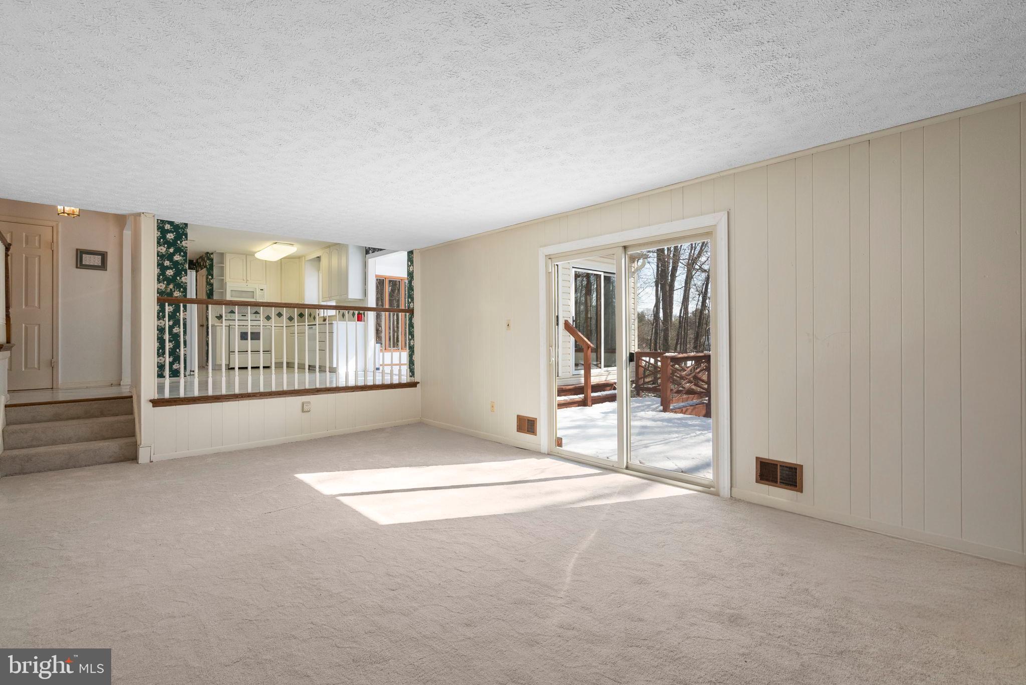 BRIARS ACRES - Residential