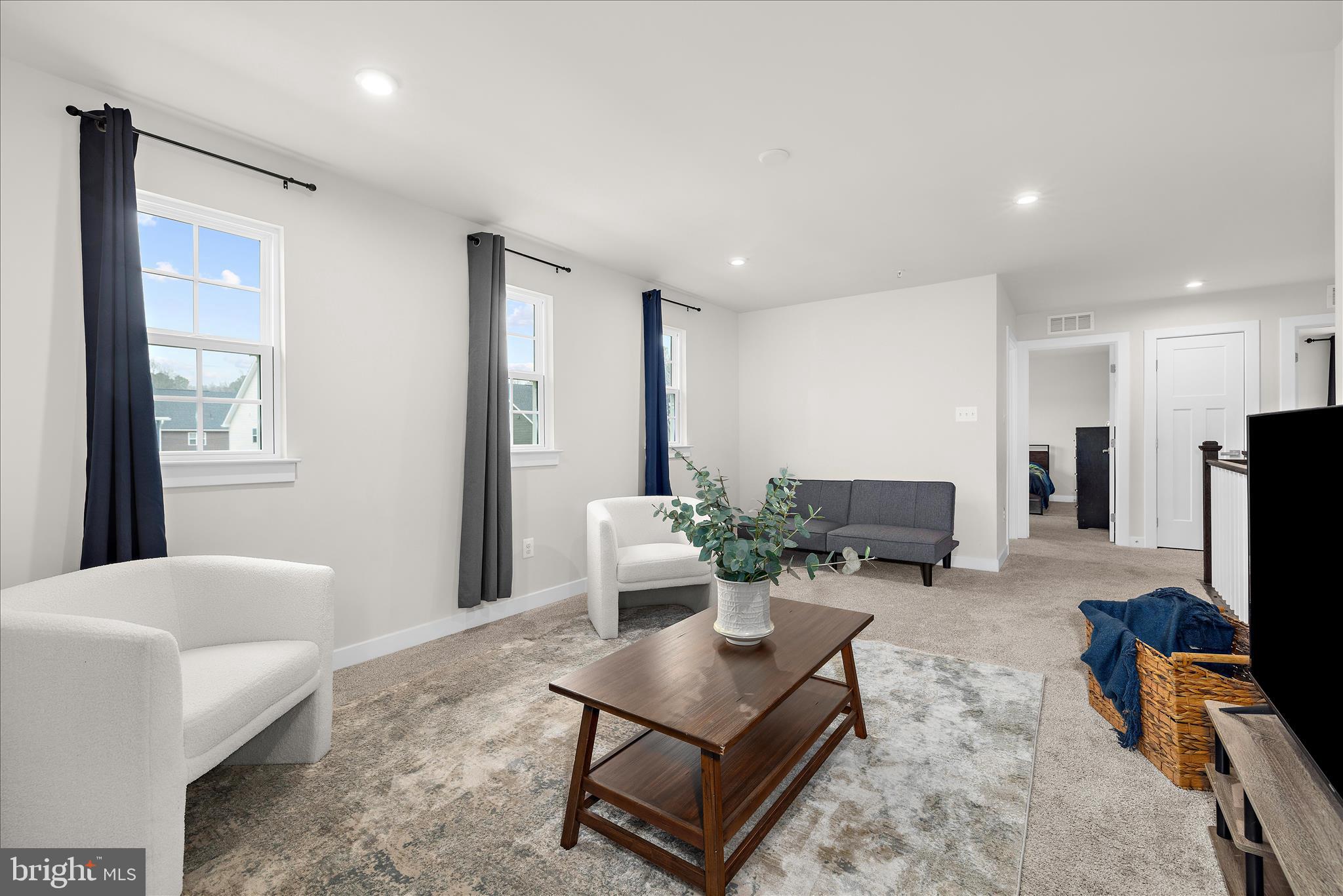 PERRY'S RETREAT - Residential