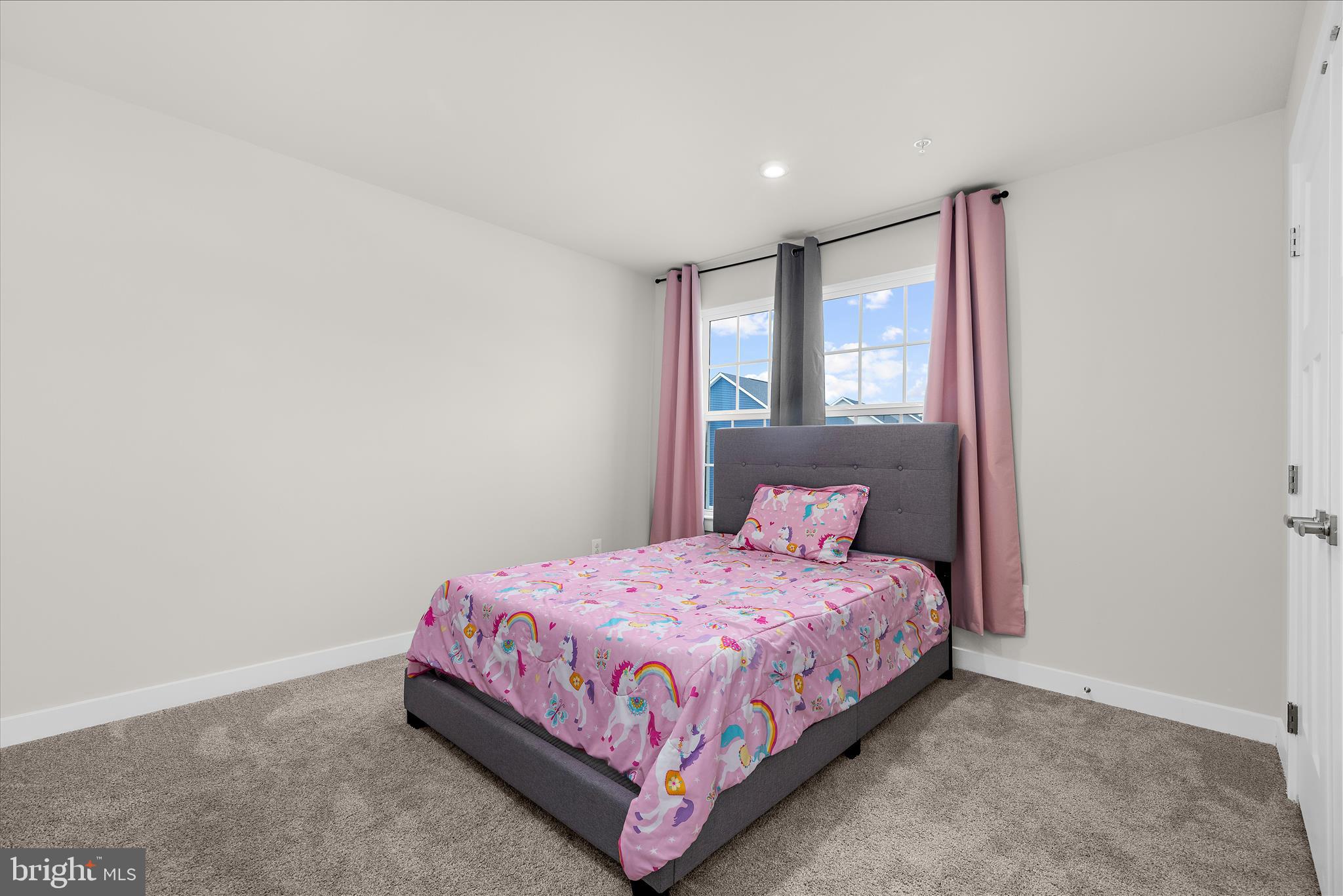 PERRY'S RETREAT - Residential