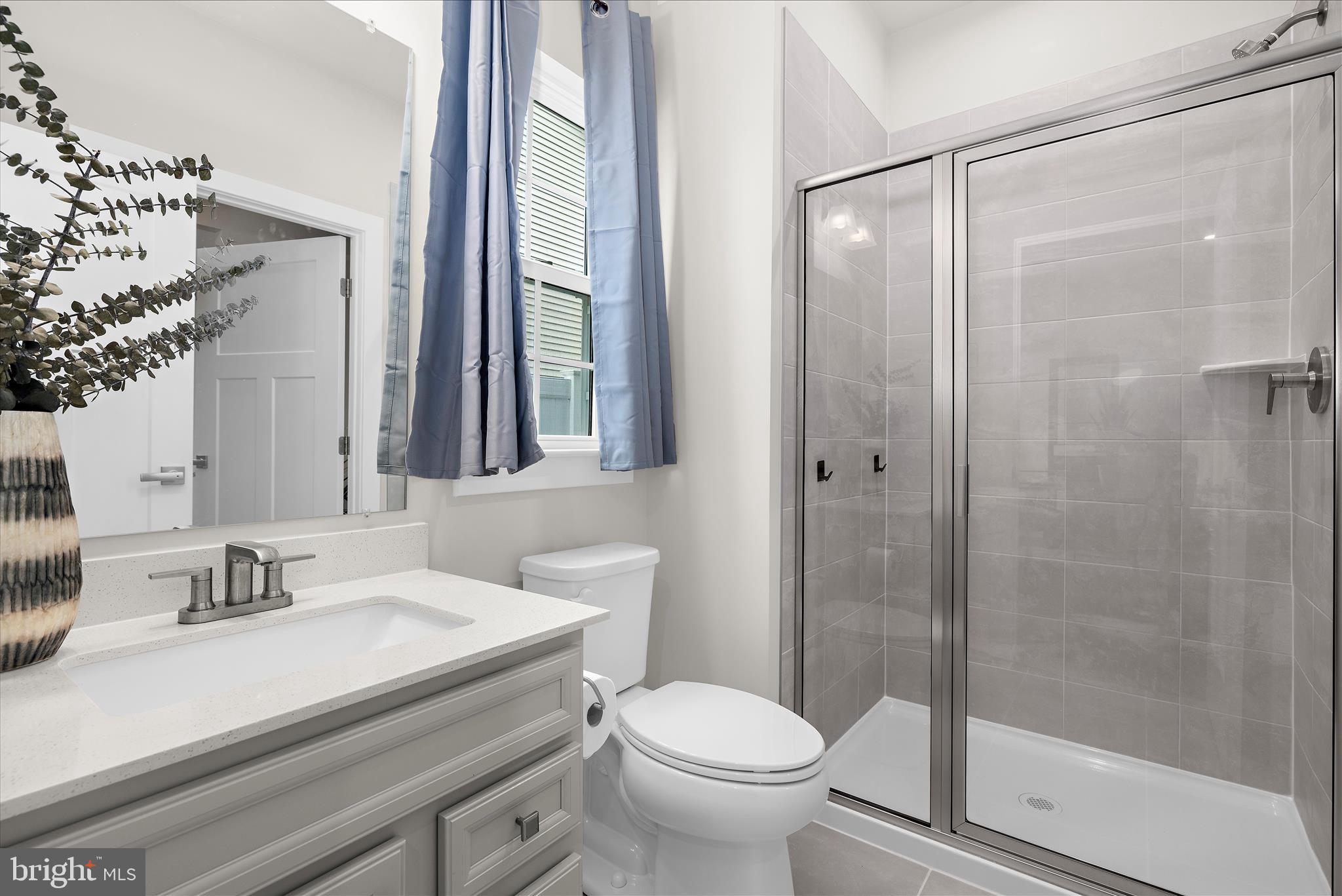 PERRY'S RETREAT - Residential