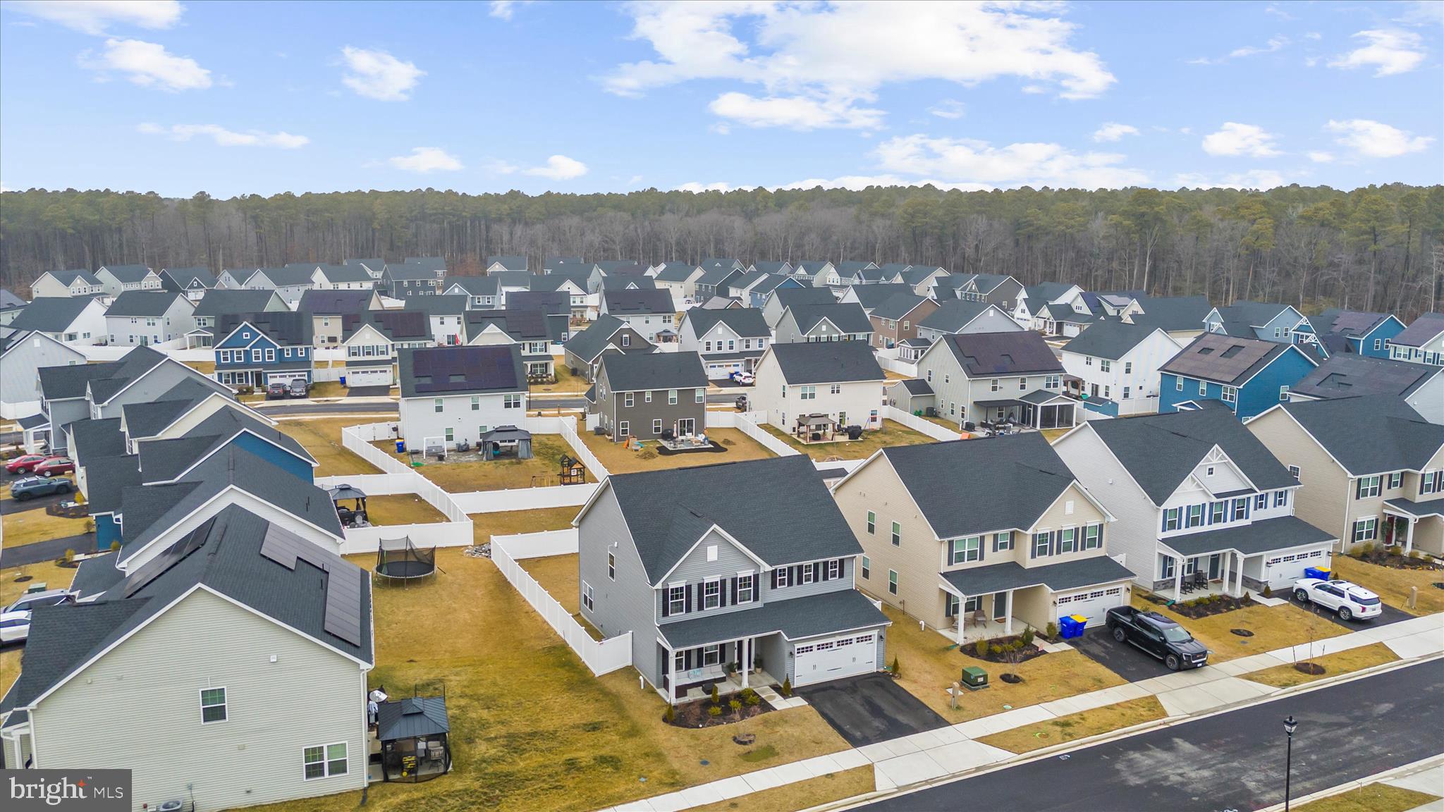 PERRY'S RETREAT - Residential