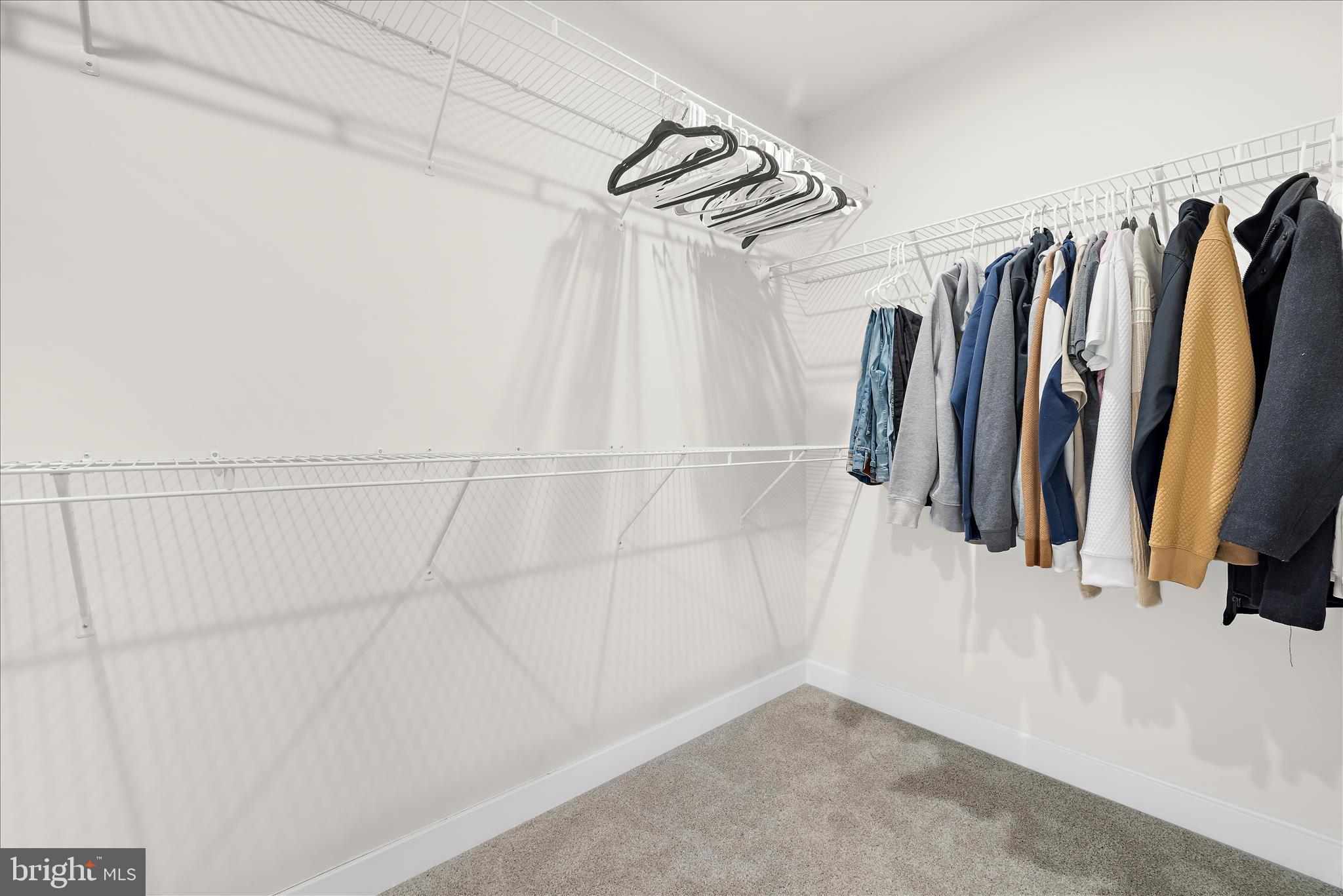 PERRY'S RETREAT - Residential