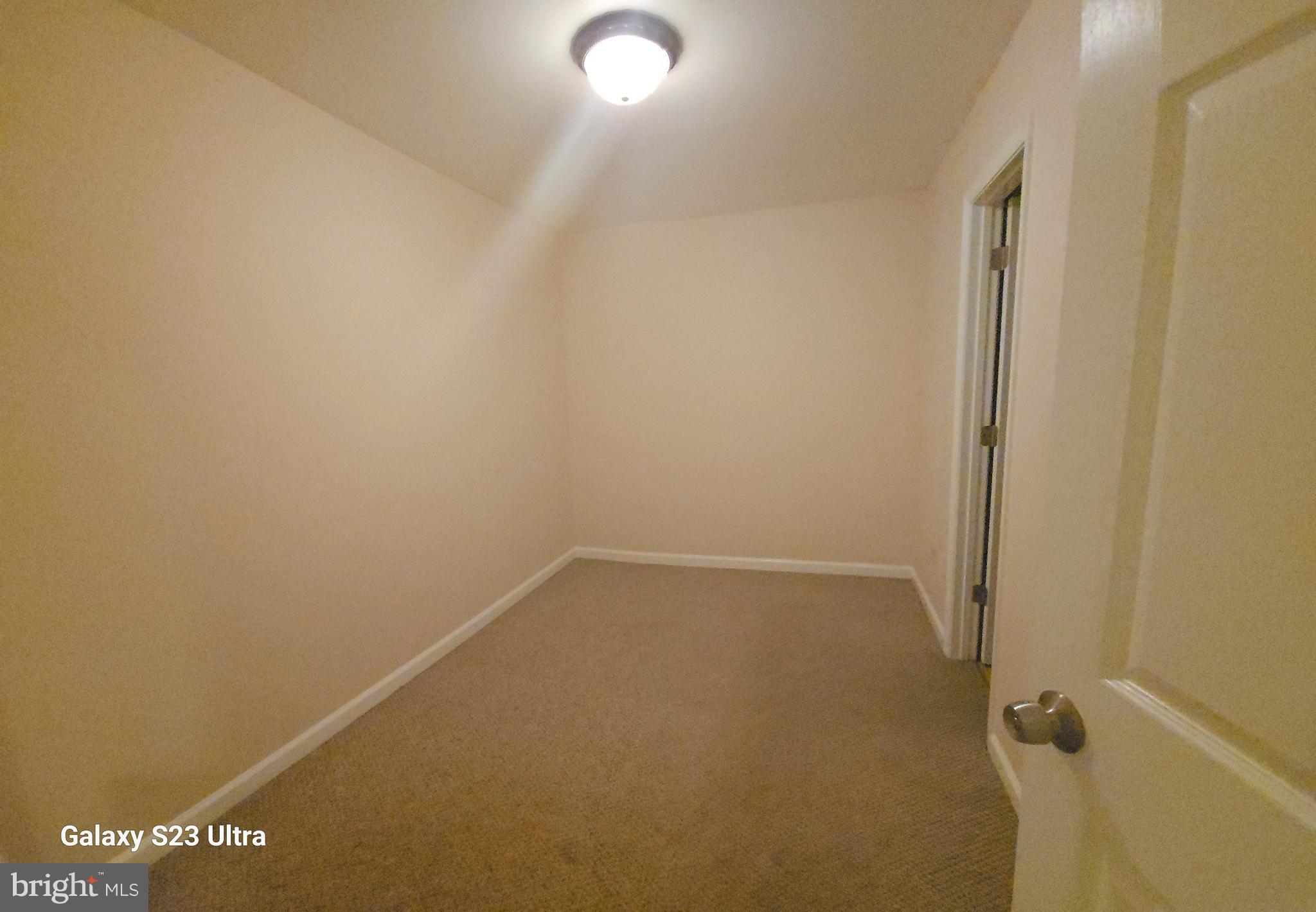 WINDSOR PARK - Residential Lease