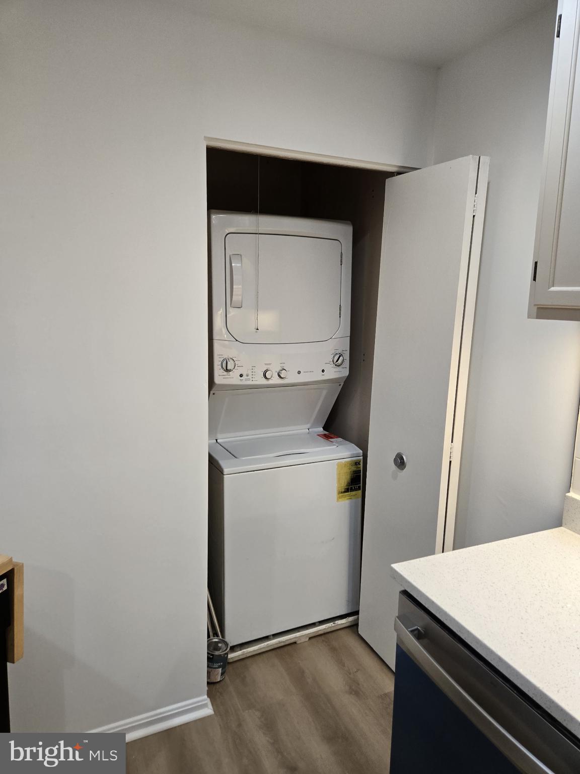 LAVENDER PLAZA - Residential