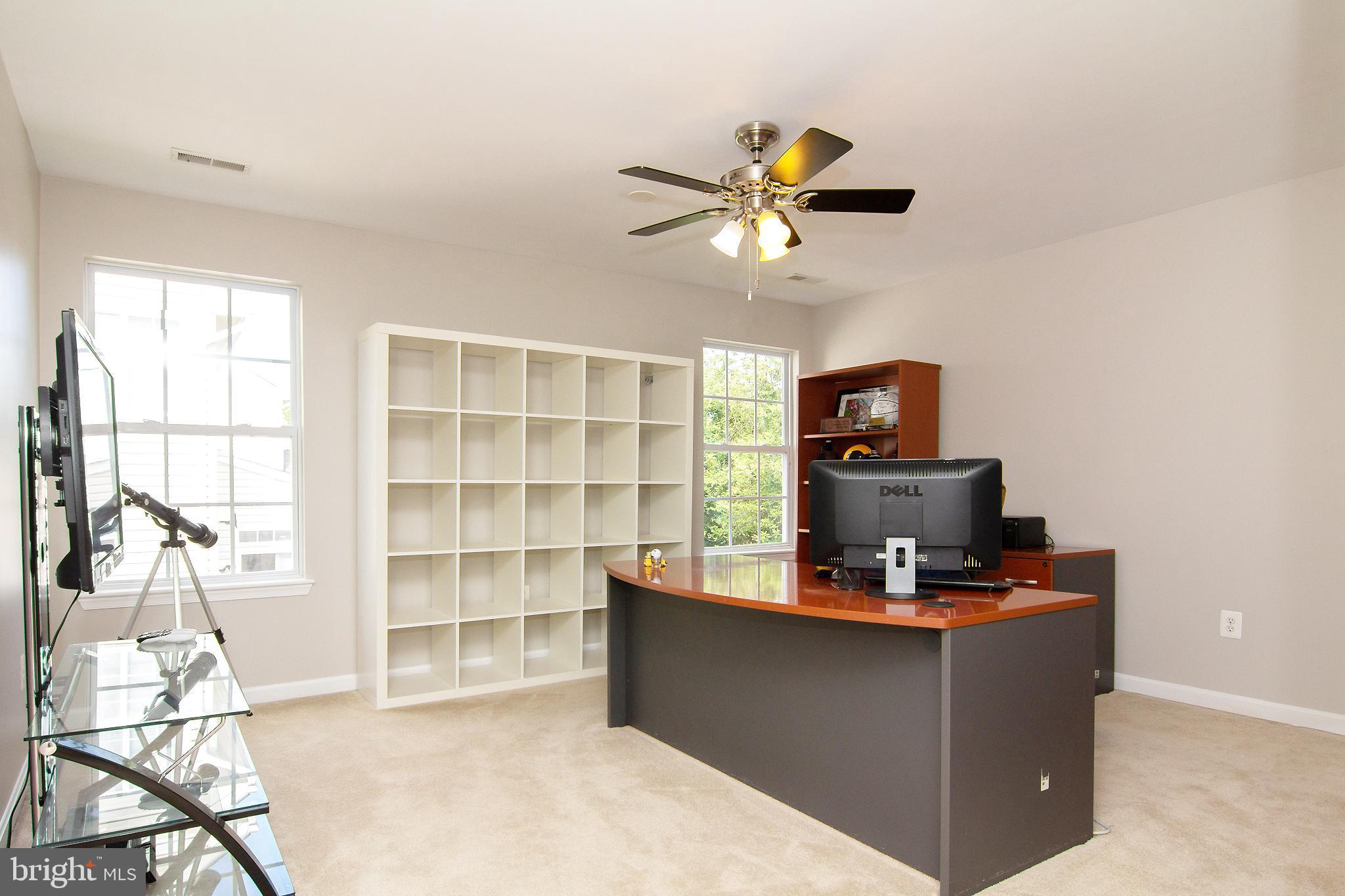 WOODSYDE ESTATES - Residential